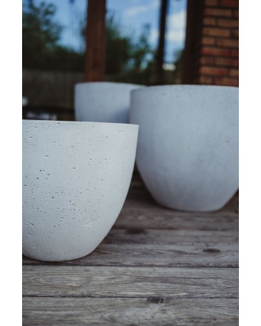 Květináč Koko Low Antique White 42 x 42 x 36 cm